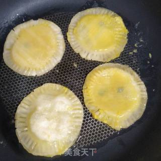 鸡蛋灌饼的做法步骤：7