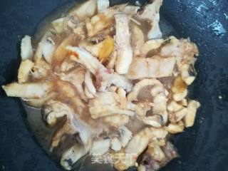 鱼骨焖豆腐的做法步骤：5