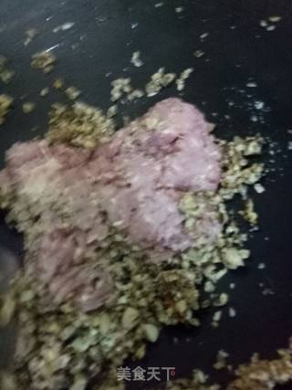 香菇炒肉末的做法步骤：4