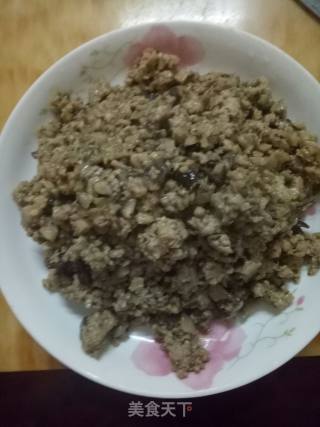 香菇炒肉末的做法步骤：7