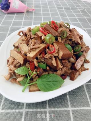 香干炒肉的做法步骤：9