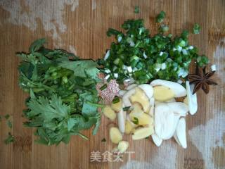 老厨白菜的做法步骤：1