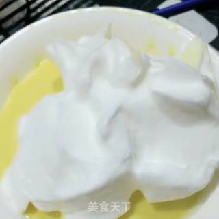 戚风蛋糕卷的做法步骤：10