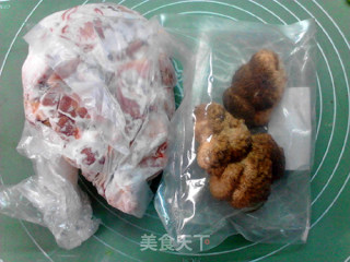猴菇蒸鸡的做法步骤：1