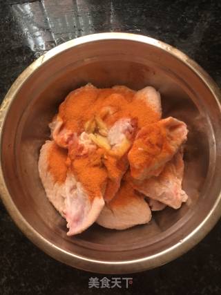 奥尔良鸡翅的做法步骤：1