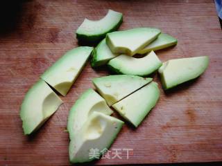 百香果牛油奶昔的做法步骤：4