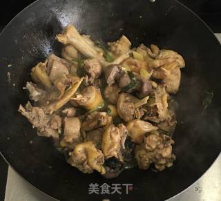 炖公鸡的做法步骤：6