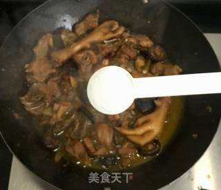 炖公鸡的做法步骤：8