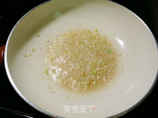 时蔬鱿鱼圈的做法步骤：3