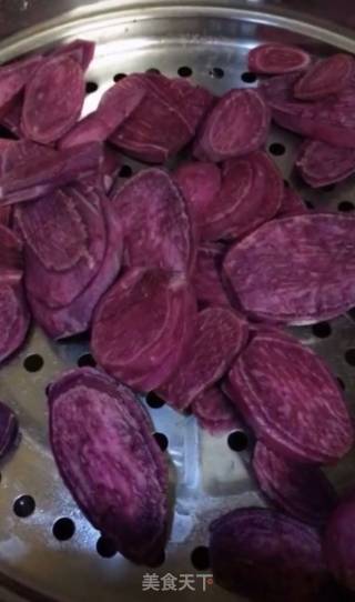 紫薯发糕的做法步骤：1