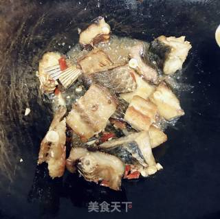 香煎腊鱼块的做法步骤：6