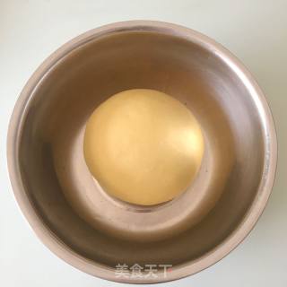 红萝卜面包的做法步骤：6