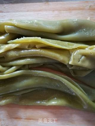 绿色凉皮的做法步骤：9