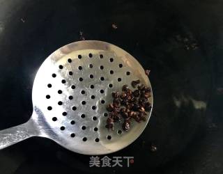 椒香西葫芦的做法步骤：3
