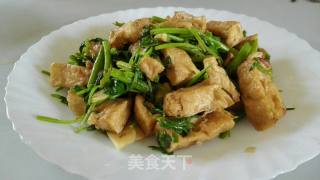 芹菜蚝油豆腐的做法步骤：10