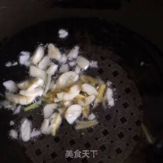 薄荷炒田螺的做法步骤：6