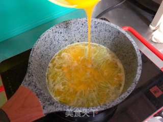 【宝宝辅食】10M+，鳕鱼蛋黄补铁面的做法步骤：11