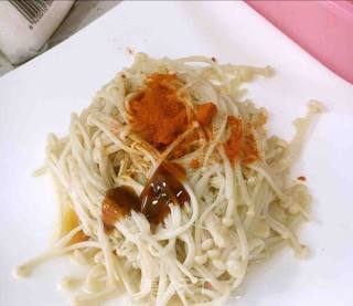 红油金针菇的做法步骤：3