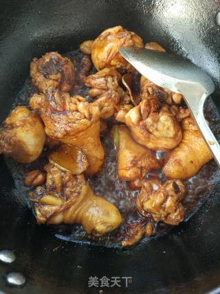 砂锅鸡腿炖蘑菇土豆的做法步骤：5