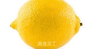 柠檬蜂蜜水的做法步骤：1