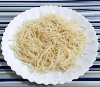 葱油鲜鱿芽菜的做法步骤：6