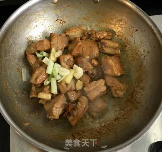 排骨炖土豆豆角的做法步骤：5