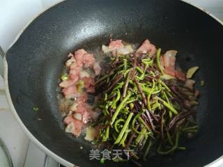 #夏日懒人餐#猴腿炒培根的做法步骤：8