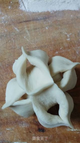 花样豆沙包的做法步骤：11