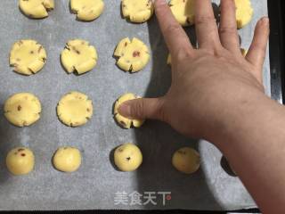 蔓越莓玛格丽特饼干的做法步骤：10