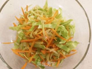 鱼籽蔬菜沙拉的做法步骤：2
