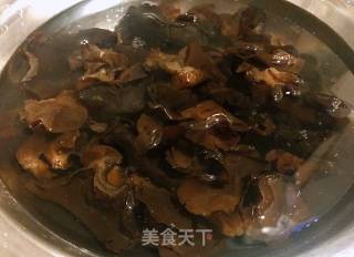 蚕豆炒火腿的做法步骤：5