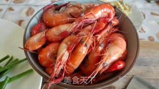 芹菜炒河虾的做法步骤：2