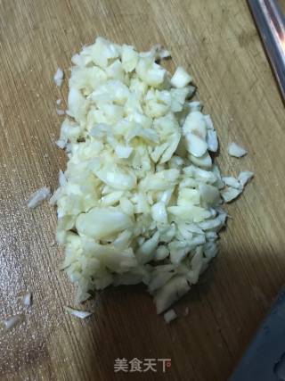 蒜蓉秋葵的做法步骤：4
