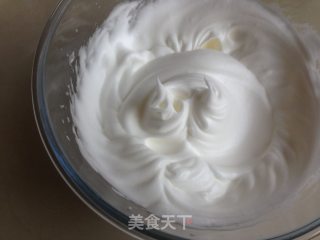 奥利奥小米海绵蛋糕杯的做法步骤：3
