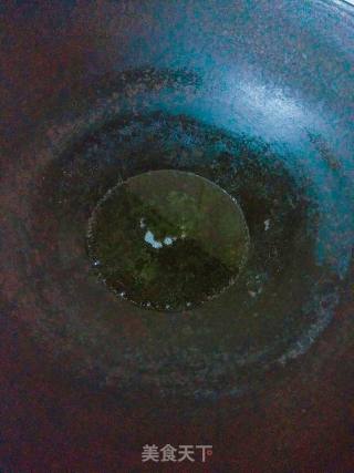 龙利酸菜鱼的做法步骤：2