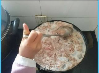 陕北铁锅炖羊肉的做法步骤：3