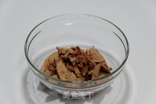 红油鸭肝的做法步骤：2