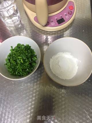 葱油饼的做法步骤：3