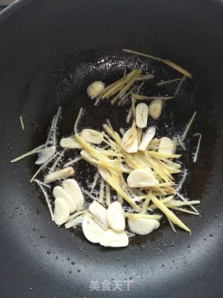 香干小炒肉的做法步骤：6