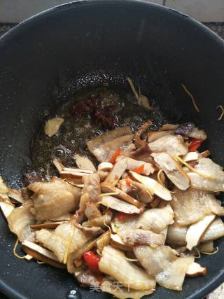 香干小炒肉的做法步骤：11