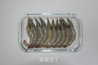 香酥炸虾的做法步骤：2