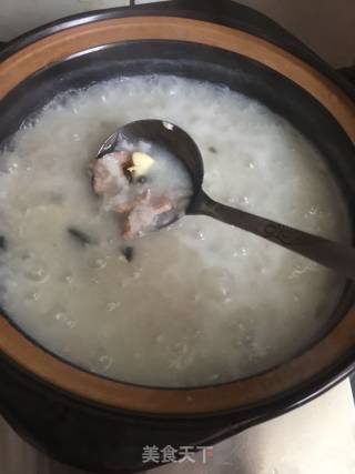皮蛋瘦肉粥的做法步骤：7
