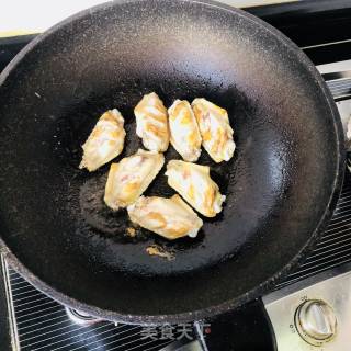 红烧鸡翅的做法步骤：4
