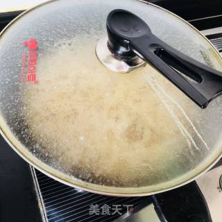 红烧鸡翅的做法步骤：9