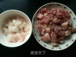 土豆焖肉的做法步骤：2