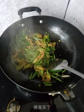 扁豆角烧茄子的做法步骤：5