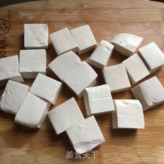 鲜菇烧豆腐的做法步骤：2
