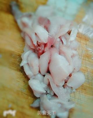 丝瓜菌菇汤的做法步骤：2