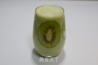 猕猴桃杯壁思慕雪的做法步骤：6