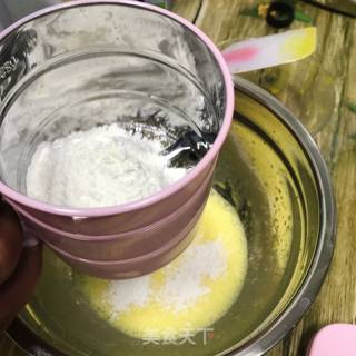 芒果蛋糕卷的做法步骤：4